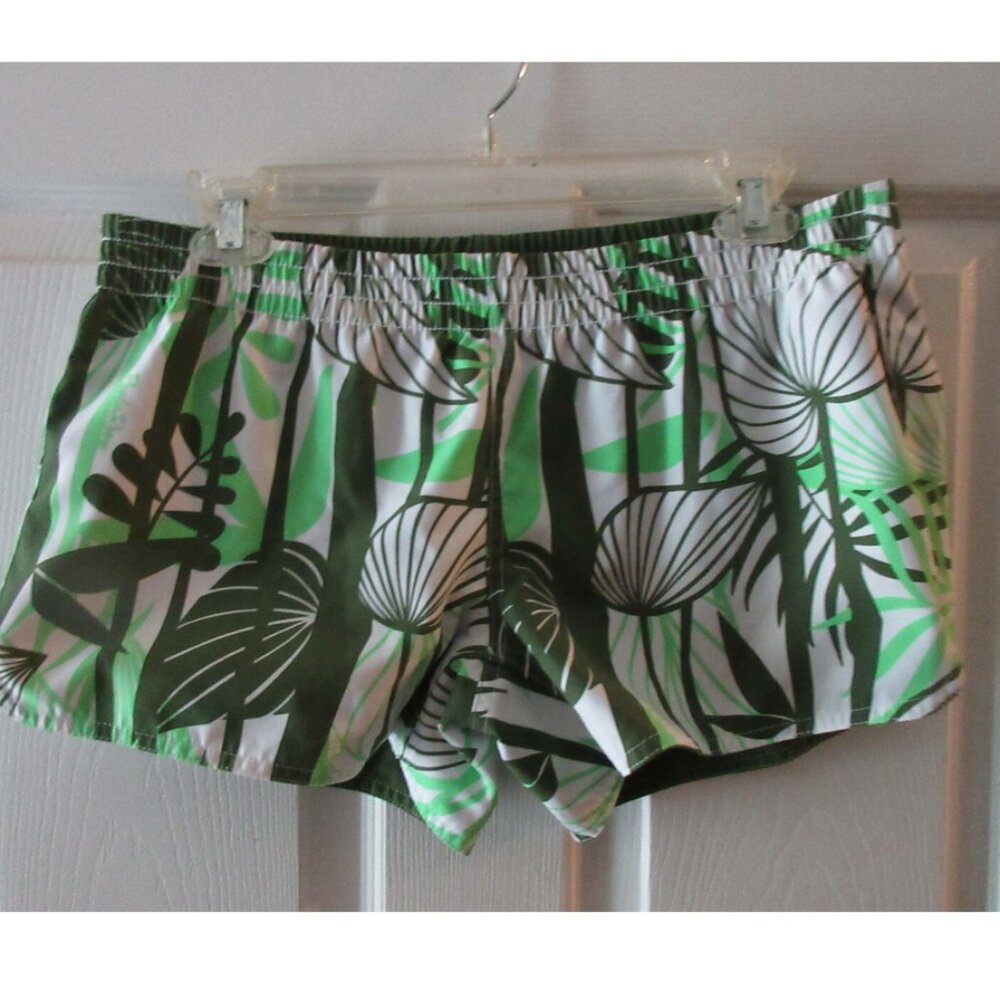 Reversible shorts from Powder Room Women's Size 5 New with Tags